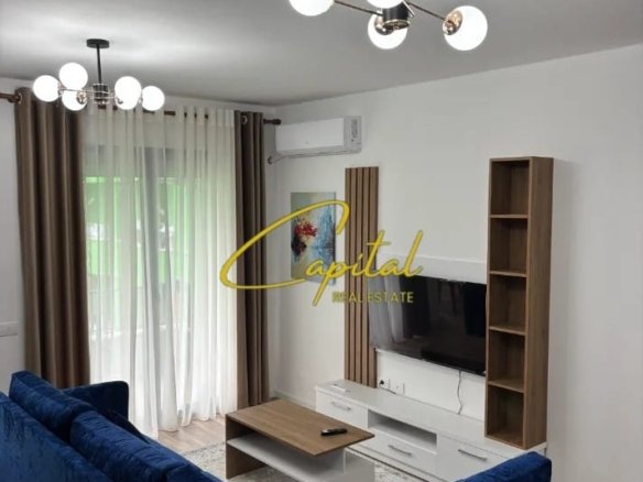 APARTAMENT ME QIRA 1+1 5 MAJI 60.000 LEKE