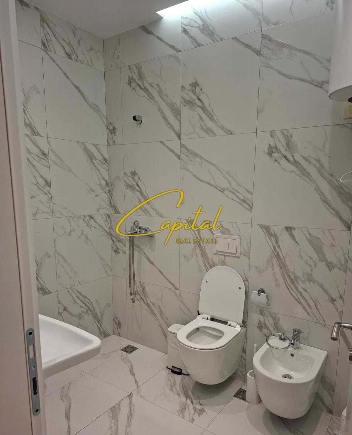 APARTAMENT ME QIRA 2+1+2 GOLDEN TOWER RESIDENCE 100.000 LEKE