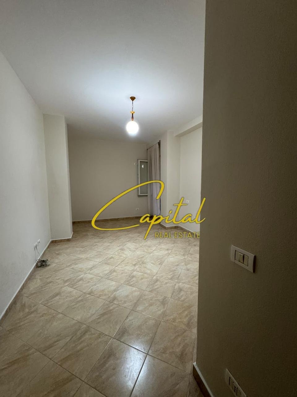 WhatsApp Image 2026-10-21 at 9.41.32 AM (2) APARTAMENT ME QIRA 2+1 ISH TREGU ELEKTRIK 55.000 LEKE