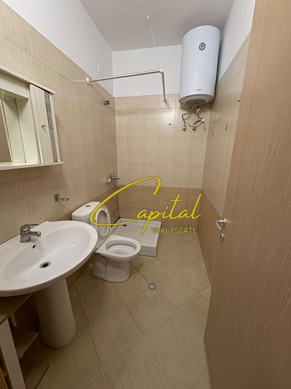 WhatsApp Image 2026-10-21 at 9.41.32 AM APARTAMENT ME QIRA 2+1 ISH TREGU ELEKTRIK 55.000 LEKE