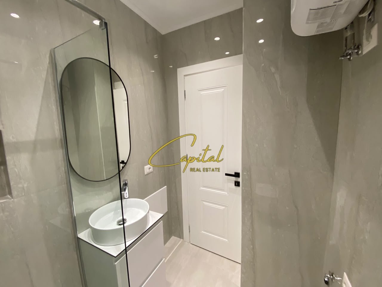 SHITET GARSONIERE 28 M2 MOZAIKU I TIRANES 98.000 EURO