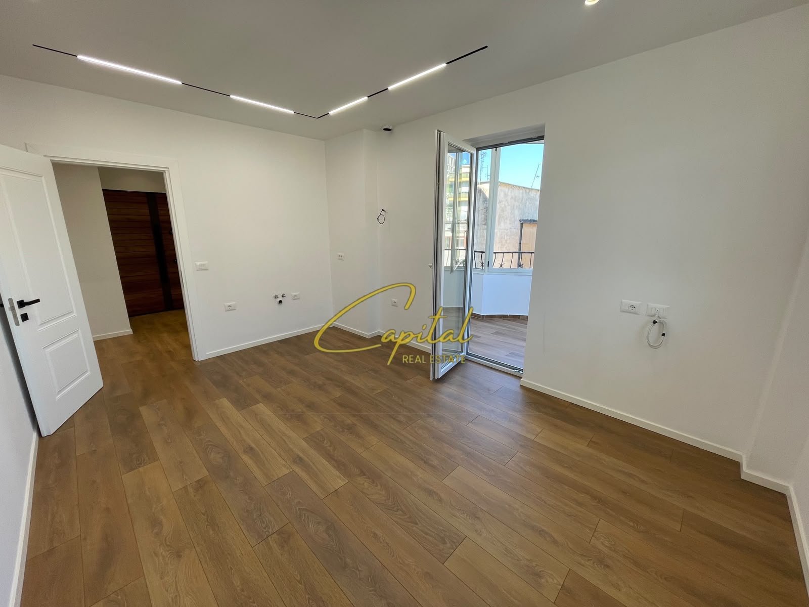 SHITET APARTAMENT 1+1 MOZAIKU I TIRANES 158.000 EURO
