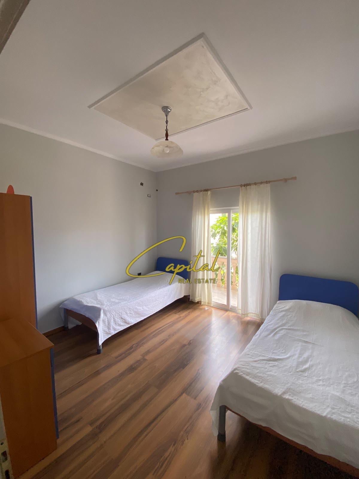 WhatsApp Image 2026-10-22 at 4.40.47 PM APARTAMENT ME QIRA 3+1 SAUK I VJETER 60.000 LEKE
