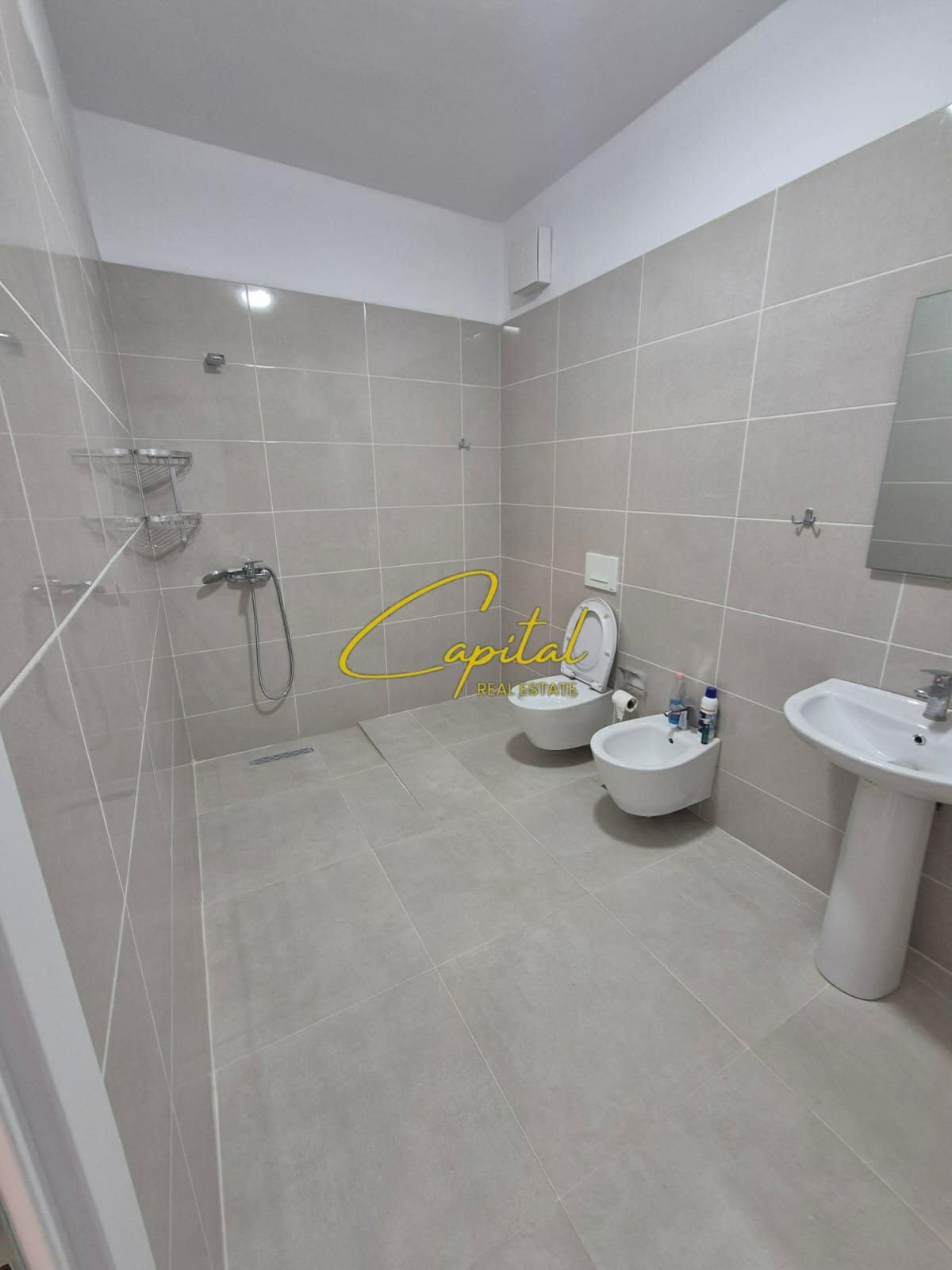 APARTAMENT ME QIRA 2+1+2 VILAT AMERIKANE 85.000 LEKE