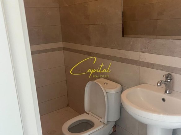 ZYRE ME QIRA 110 M2 RRUGA E KAVAJES 45.000 LEKE