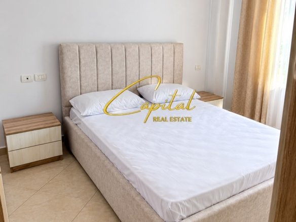 SHITET APARTAMENT 1+1 FRESKU 9.400.000 LEKE