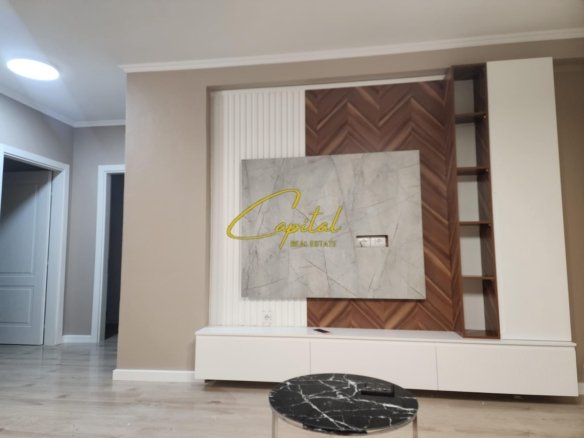 APARTAMENT ME QIRA 2+1 KOPSHTI BOTANIK 80.000 LEKE