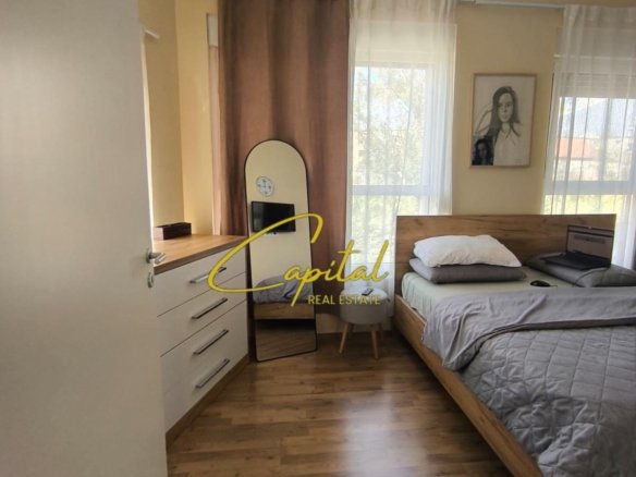 SHITET APARTAMENT 3+1+2 ALI DEMI 215.000 EURO