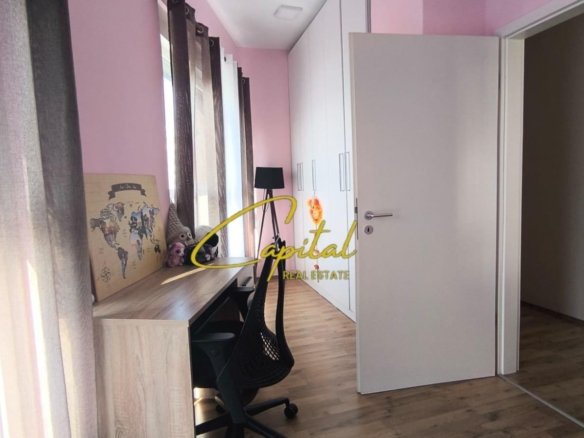 SHITET APARTAMENT 3+1+2 ALI DEMI 215.000 EURO