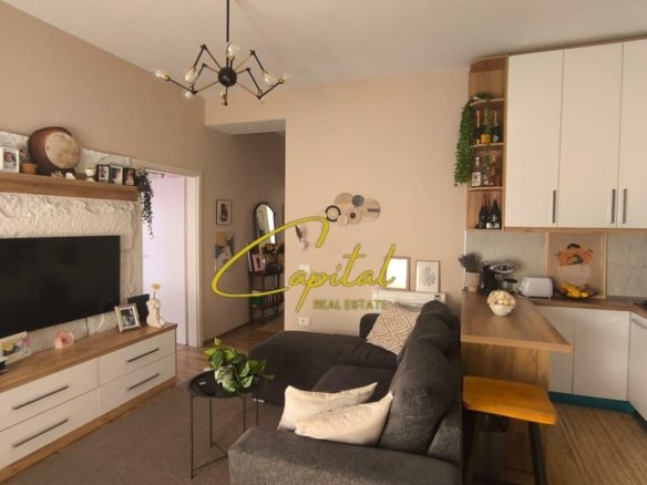 SHITET APARTAMENT 3+1+2 ALI DEMI 215.000 EURO