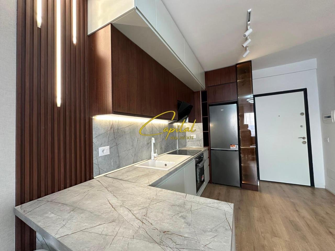 APARTAMENT ME QIRA 1+1 UNIVERS CITY 450 EURO