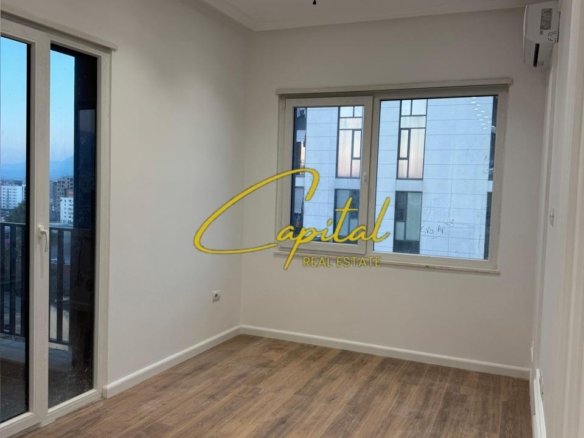 SHITET APARTAMENT 1+1 SPITALI AMERIKAN 3 11.500.000 LEKE