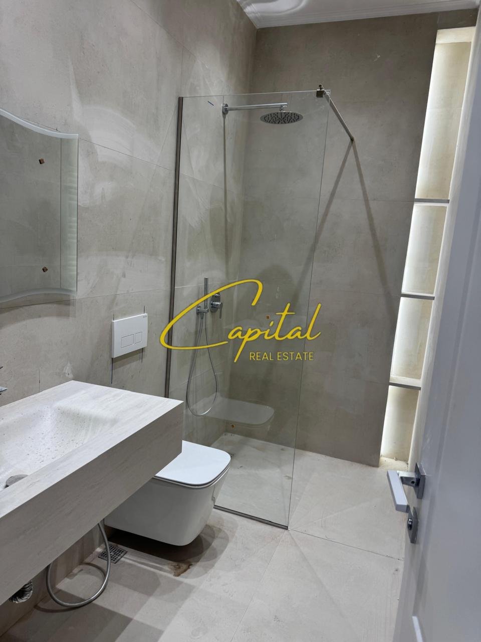 SHITET APARTAMENT 1+1 SPITALI AMERIKAN 3 11.500.000 LEKE