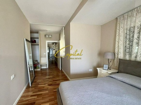 APARTAMENT ME QIRA 1+1 MYSLYM SHYRI 75.000 LEKE