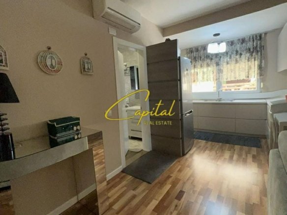 APARTAMENT ME QIRA 1+1 MYSLYM SHYRI 75.000 LEKE