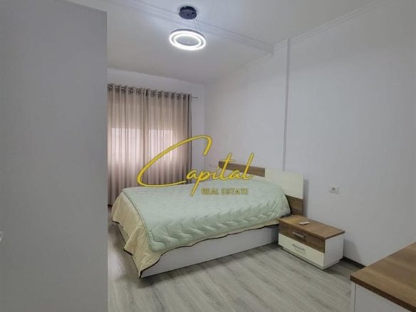 APARTAMENT ME QIRA 1+1 OXHAKU 55.000 LEKE