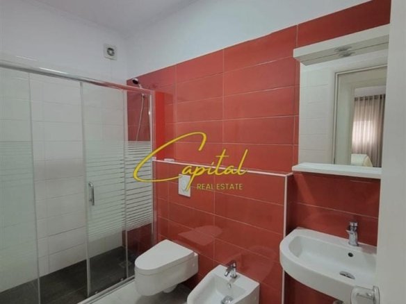 APARTAMENT ME QIRA 1+1 OXHAKU 55.000 LEKE