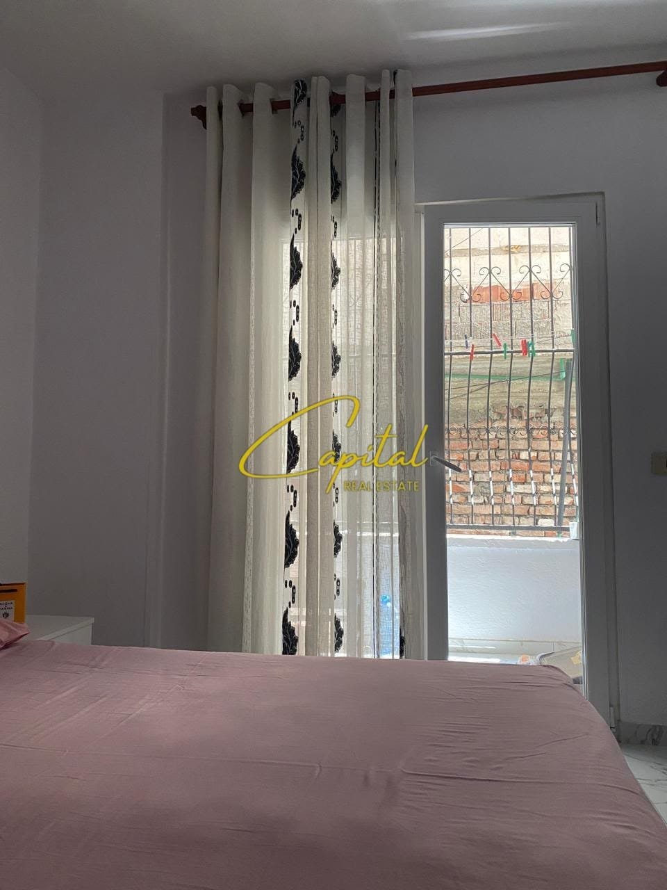 APARTAMENT ME QIRA 1+1 RRUGA E DIBRES 45.000 LEKE