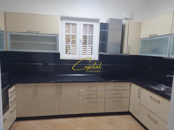 APARTAMENT ME QIRA 2+1 ISH TREGU ELEKTRIK 65.000 LEKE