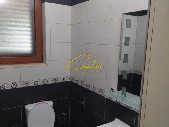 APARTAMENT ME QIRA 2+1 ISH TREGU ELEKTRIK 65.000 LEKE