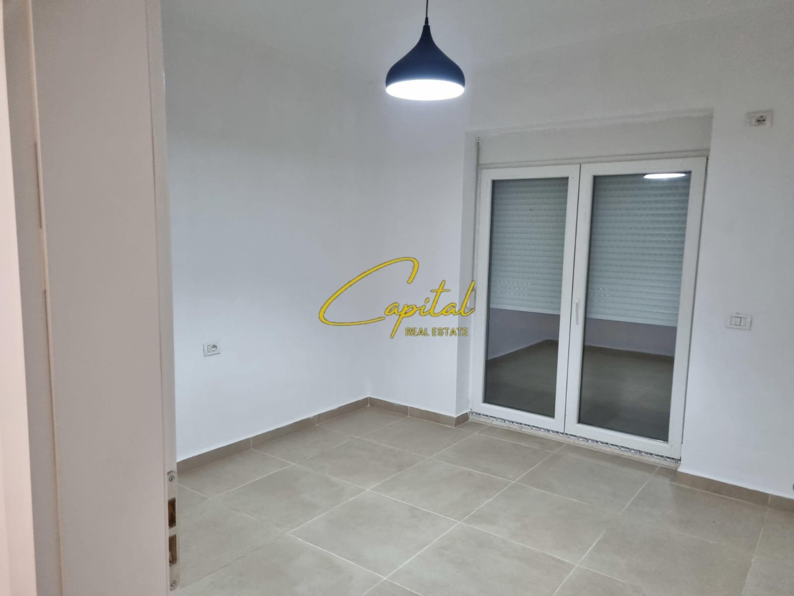 APARTAMENT ME QIRA 2+1 ALI DEMI 50.000 LEKE