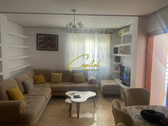 APARTAMENT ME QIRA 2+1 YZBERISHT 50.000 LEKE