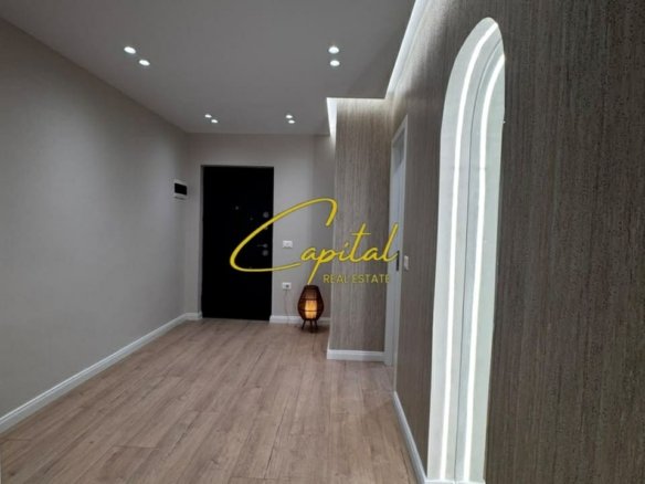 APARTAMENT ME QIRA 1+1 ISH BLLOKU 800 EURO