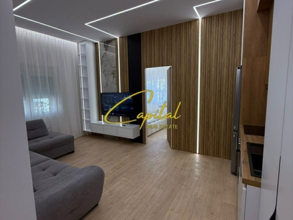 APARTAMENT ME QIRA 1+1 MYSLYM SHYRI 85.000 LEKE