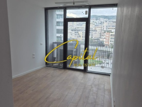 ZYRE ME QIRA 103 M2 LAKE VIEW RESIDENCE 1.700 EURO