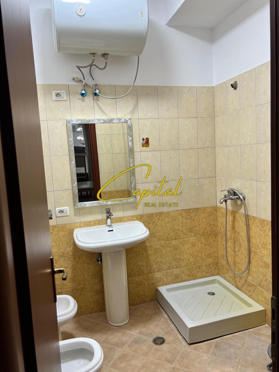 SHITET APARTAMENT 3+1+2 FRESKU 169.000 EURO
