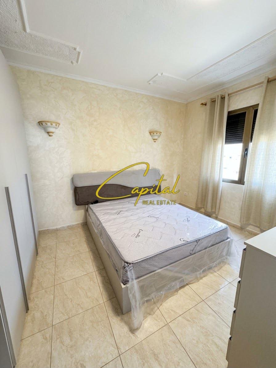 APARTAMENT ME QIRA 1+1 21 DHJETORI 55.000 LEKE
